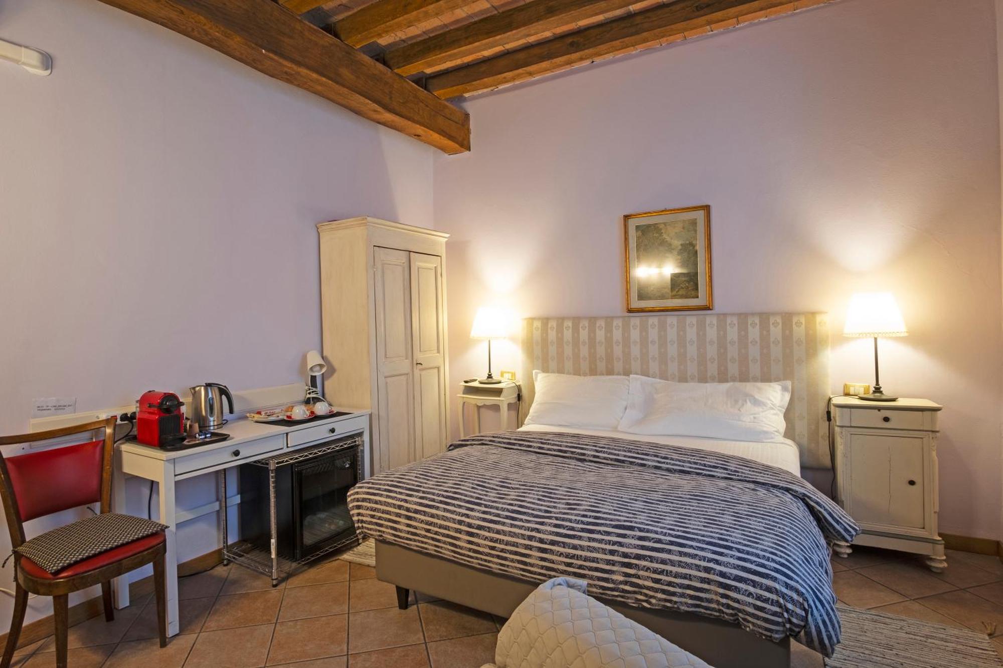 Hotel Il Cortiletto Piacenza Exterior foto