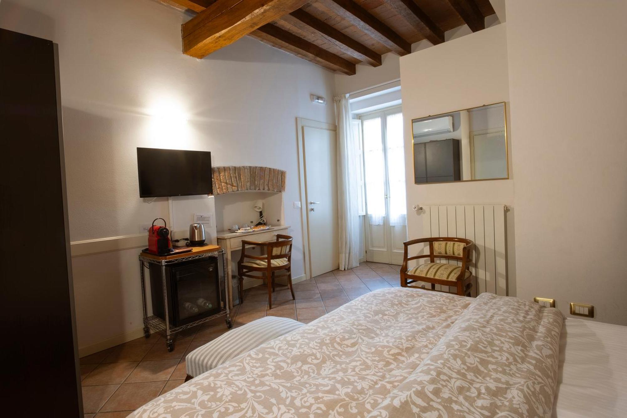 Hotel Il Cortiletto Piacenza Exterior foto