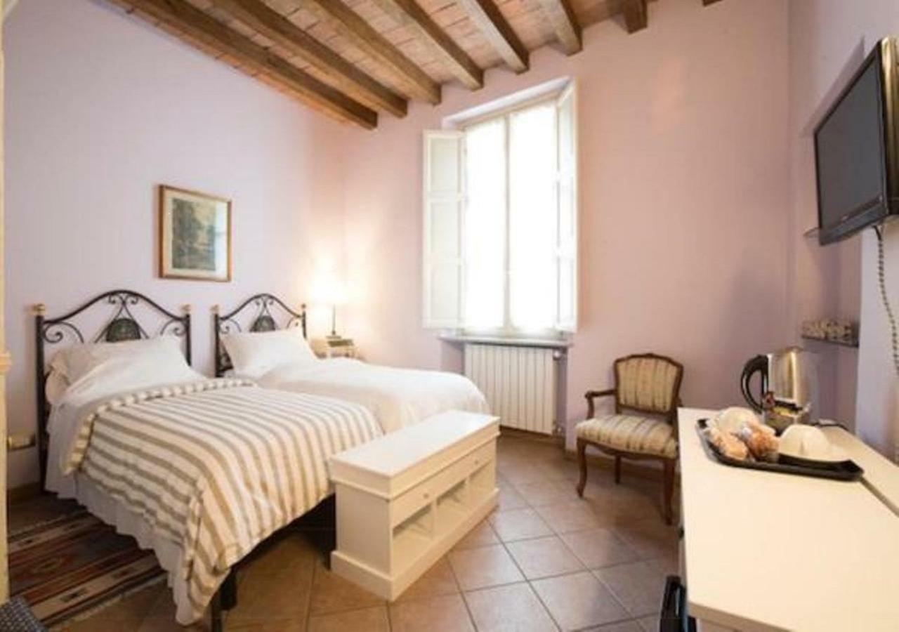 Hotel Il Cortiletto Piacenza Exterior foto